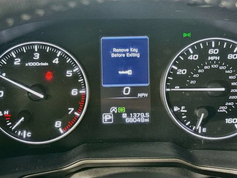 Used 2022 Subaru Outback Limited w/ Popular Package #2 AWD/4WD image 12