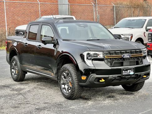 New 2026 Ford Maverick Tremor image 8