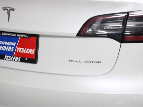 Used 2021 Tesla Model 3 Long Range image 17