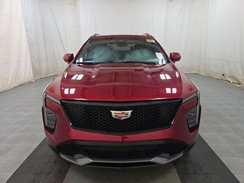 Used 2025 Cadillac XT4 Sport AWD/4WD image 8