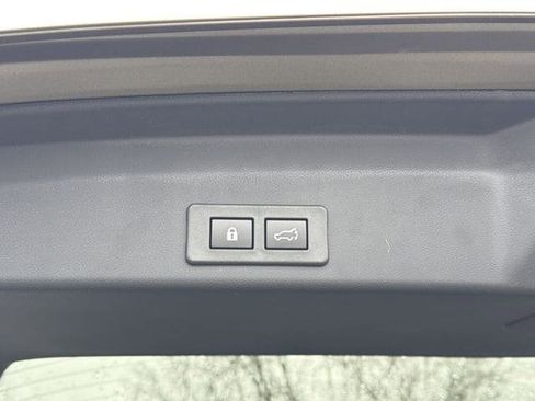 New 2026 Subaru Ascent Premium image 16