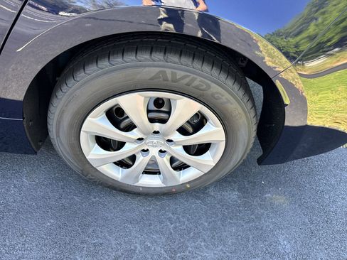 New 2025 Toyota Corolla LE image 12