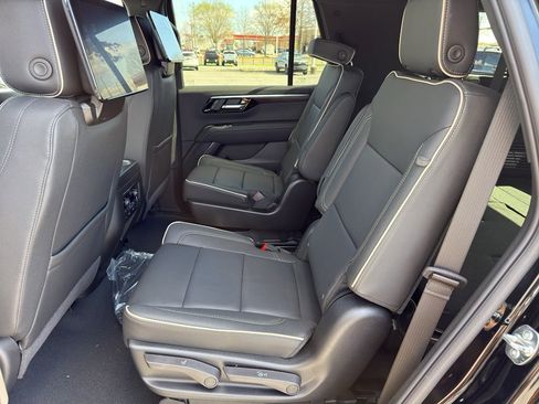 New 2026 Chevrolet Tahoe Premier image 23