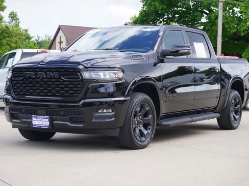Used 2025 RAM 1500 Big Horn AWD/4WD image 7