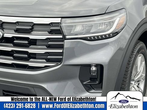 New 2026 Ford Explorer Active w/ Active Comfort Package image 10