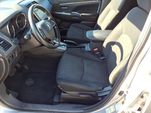 Used 2021 Mitsubishi Outlander Sport SE AWD/4WD image 11
