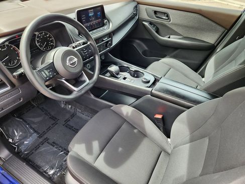 Used 2023 Nissan Rogue S AWD/4WD image 10