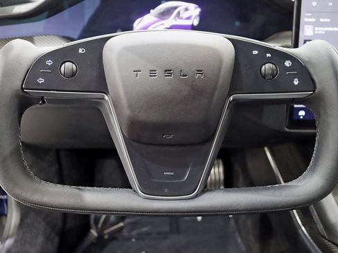 Used 2021 Tesla Model S Plaid image 16