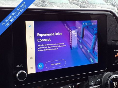 Used 2023 Toyota Highlander L image 25