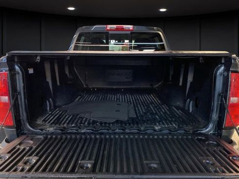 Used 2018 Chevrolet Colorado Z71 image 14