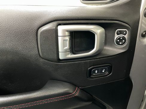 Used 2020 Jeep Gladiator Rubicon AWD/4WD image 23