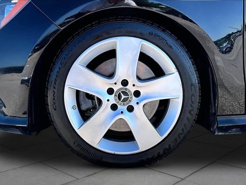 Used 2018 Mercedes-Benz CLA 250 image 11