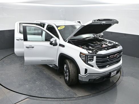 Used 2025 GMC Sierra 1500 SLT w/ SLT Premium Plus Package image 52