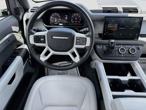 Certified 2025 Land Rover Defender 110 S AWD/4WD image 17