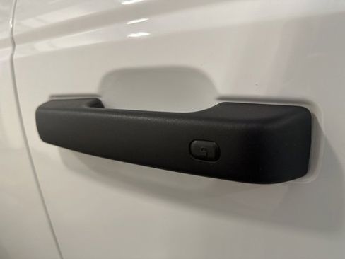 Used 2022 Ford Bronco Wildtrak image 40