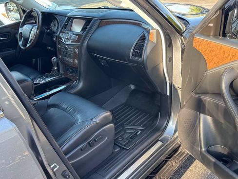 Used 2017 INFINITI QX80 2WD w/ Driver Assistance Package image 31