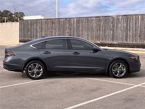 Certified 2024 Honda Accord EX-L image 7