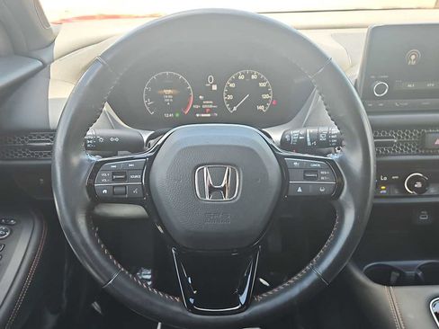 Used 2023 Honda HR-V Sport image 11