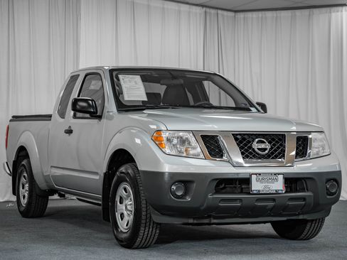 Used 2018 Nissan Frontier S image 1