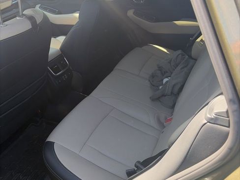 Used 2023 Subaru Outback Limited XT image 9