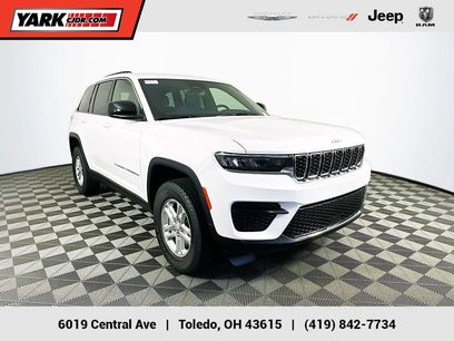 New 2025 Jeep Grand Cherokee Laredo