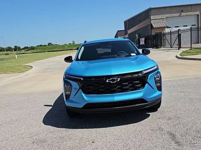 New 2026 Chevrolet Trax LT w/ Driver Confidence Package