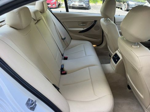 Used 2015 BMW 320i Sedan RWD image 36