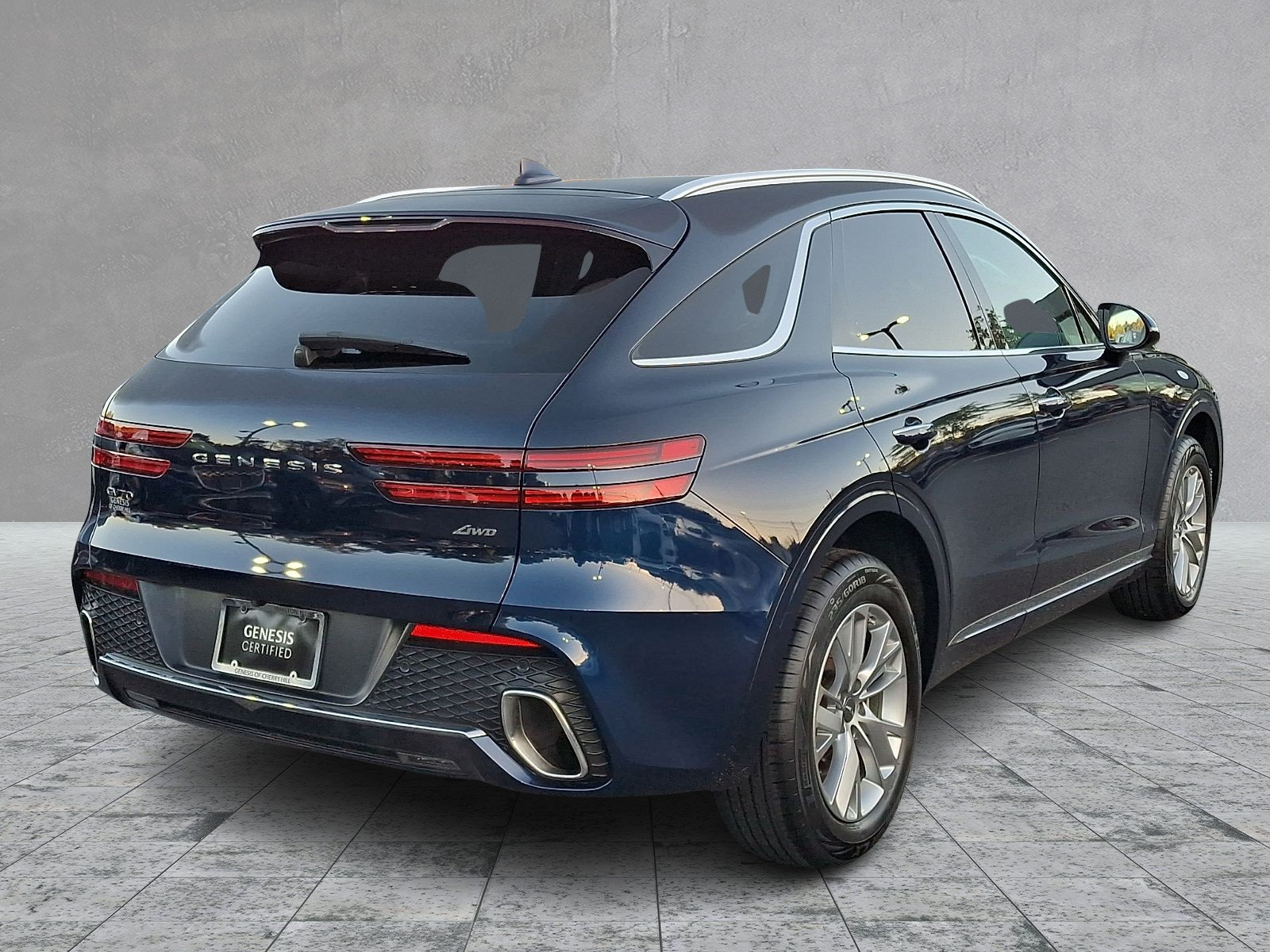 Used 2022 Genesis GV70 2.5T AWD/4WD image 6