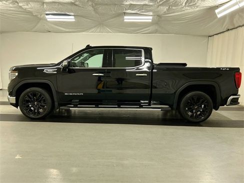 Used 2022 GMC Sierra 1500 SLT w/ SLT Premium Plus Package image 6