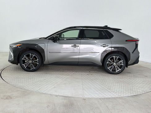 Used 2023 Toyota bZ4X Limited w/ Weather Package image 2