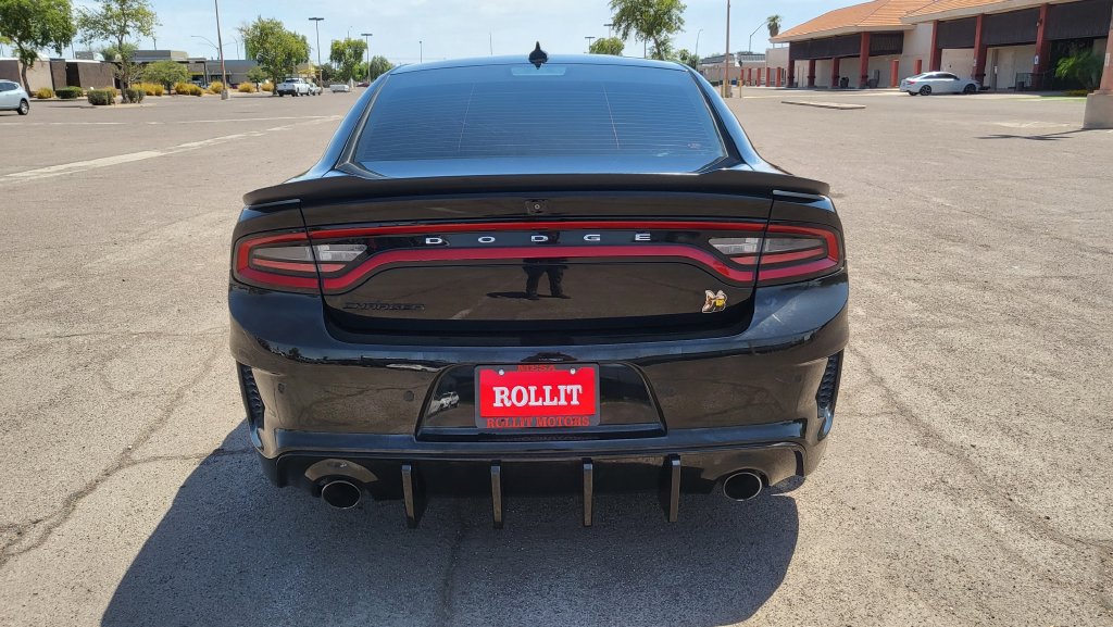 Used 2020 Dodge Charger Scat Pack RWD image 10