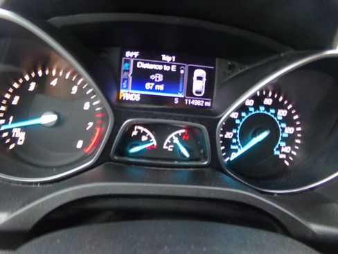Used 2016 Ford Escape Titanium AWD/4WD image 45