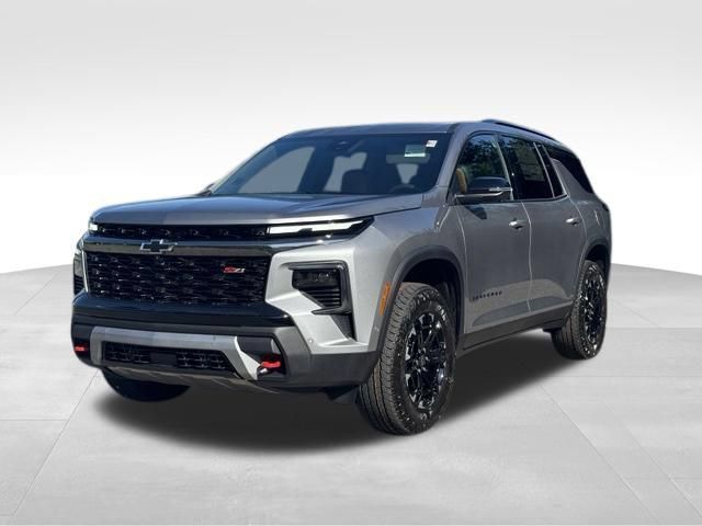 New 2027 Chevrolet Traverse Z71 w/ Enhanced Driving Package AWD/4WD image 3