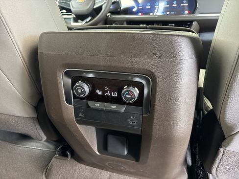 New 2026 Chevrolet Tahoe LS w/ LS Custom Edition AWD/4WD image 19