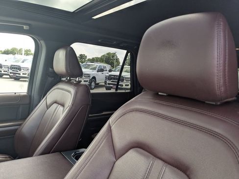 Used 2023 Ford Expedition Max Limited RWD image 14