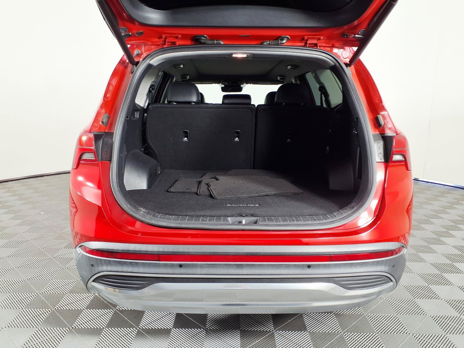 Certified 2023 Hyundai Santa Fe Limited AWD/4WD image 8