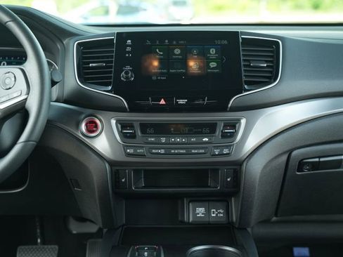 Used 2022 Honda Pilot Sport image 30