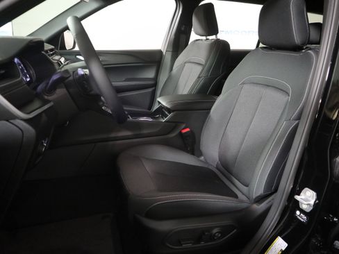 New 2025 Jeep Grand Cherokee L Laredo image 23