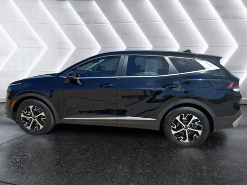 Used 2025 Kia Sportage EX FWD image 8