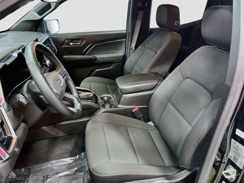 Used 2024 GMC Canyon Elevation w/ Convenience Package AWD/4WD image 22