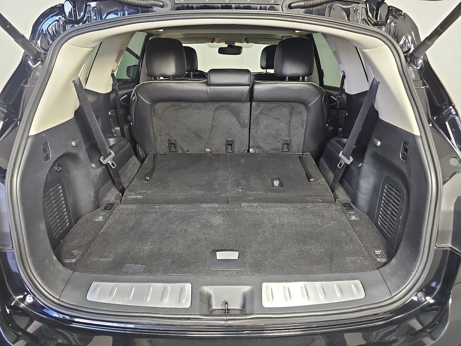 Used 2019 INFINITI QX60 Pure AWD/4WD image 12