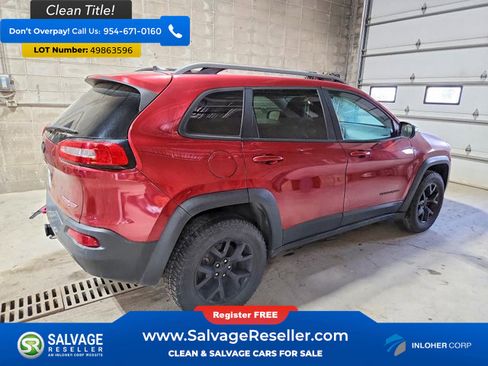 Used 2016 Jeep Cherokee Trailhawk w/ Leather Interior Group image 4