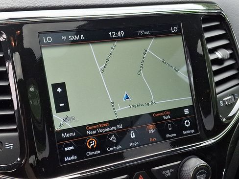 Used 2021 Jeep Grand Cherokee Laredo X AWD/4WD image 17