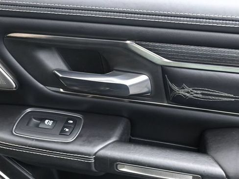 Used 2019 RAM 1500 Limited AWD/4WD image 30