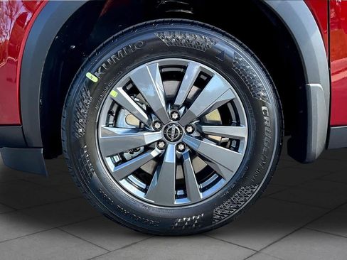 New 2026 Nissan Pathfinder SV image 11