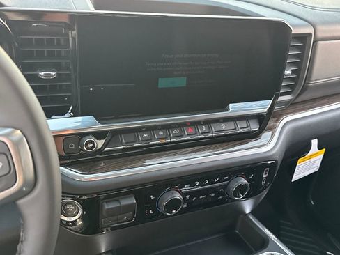 New 2026 Chevrolet Silverado 1500 LT Trail Boss w/ Convenience Package II image 19