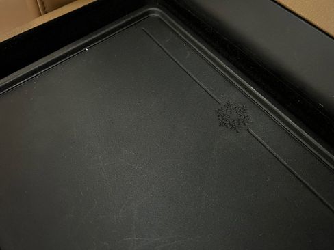 Used 2017 Cadillac Escalade Platinum image 34