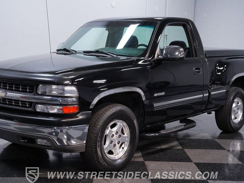 Used 2001 Chevrolet Silverado 1500 LS w/ Off-Road Chassis Pkg image 6