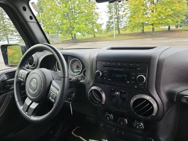 Used 2015 Jeep Wrangler Sport w/ Quick Order Package 24S AWD/4WD image 12