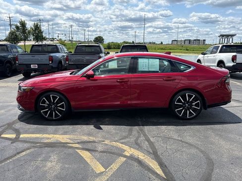 Certified 2024 Honda Accord Touring image 8